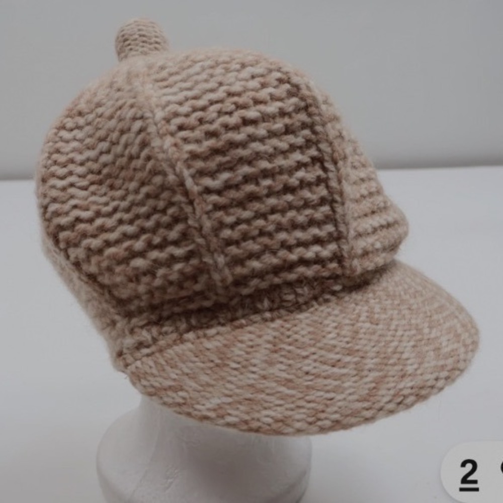 Banana Republic Wool Alpaca Chunky Knit Newsboy Cap Tan Cream‎